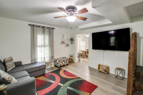 2 Mi to Bathhouse Row Cozy Hot Springs Home